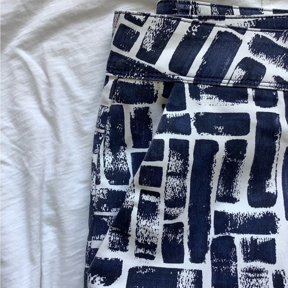 NWOT🫐 The Limited Women's Tailored Shorts - Picture 4 of 14